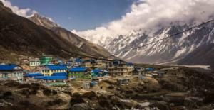 Five best trekking routes in Nepal